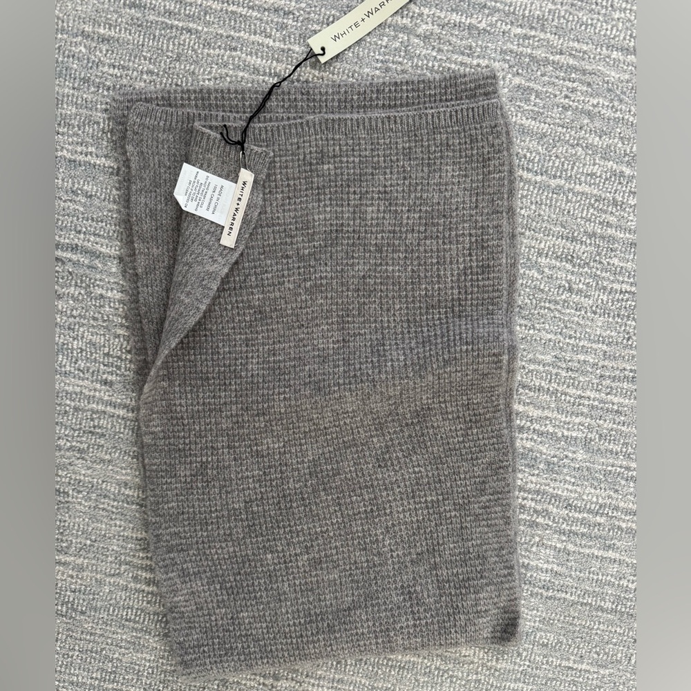 White and Warren Grey Heather 100% Cashmere Thermal Scarf NWT